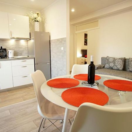 Apartment Caramela Nin Exterior foto