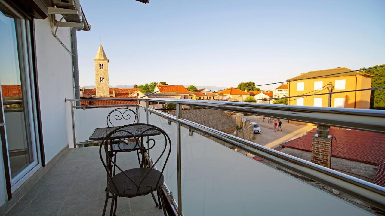 Apartment Caramela Nin Exterior foto